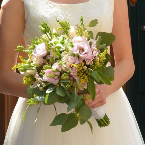 Bouquet of lisianthus