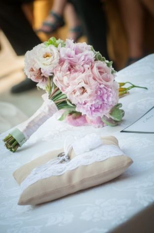 Bouquet di peonie realizzato da Giuseppina Comoli