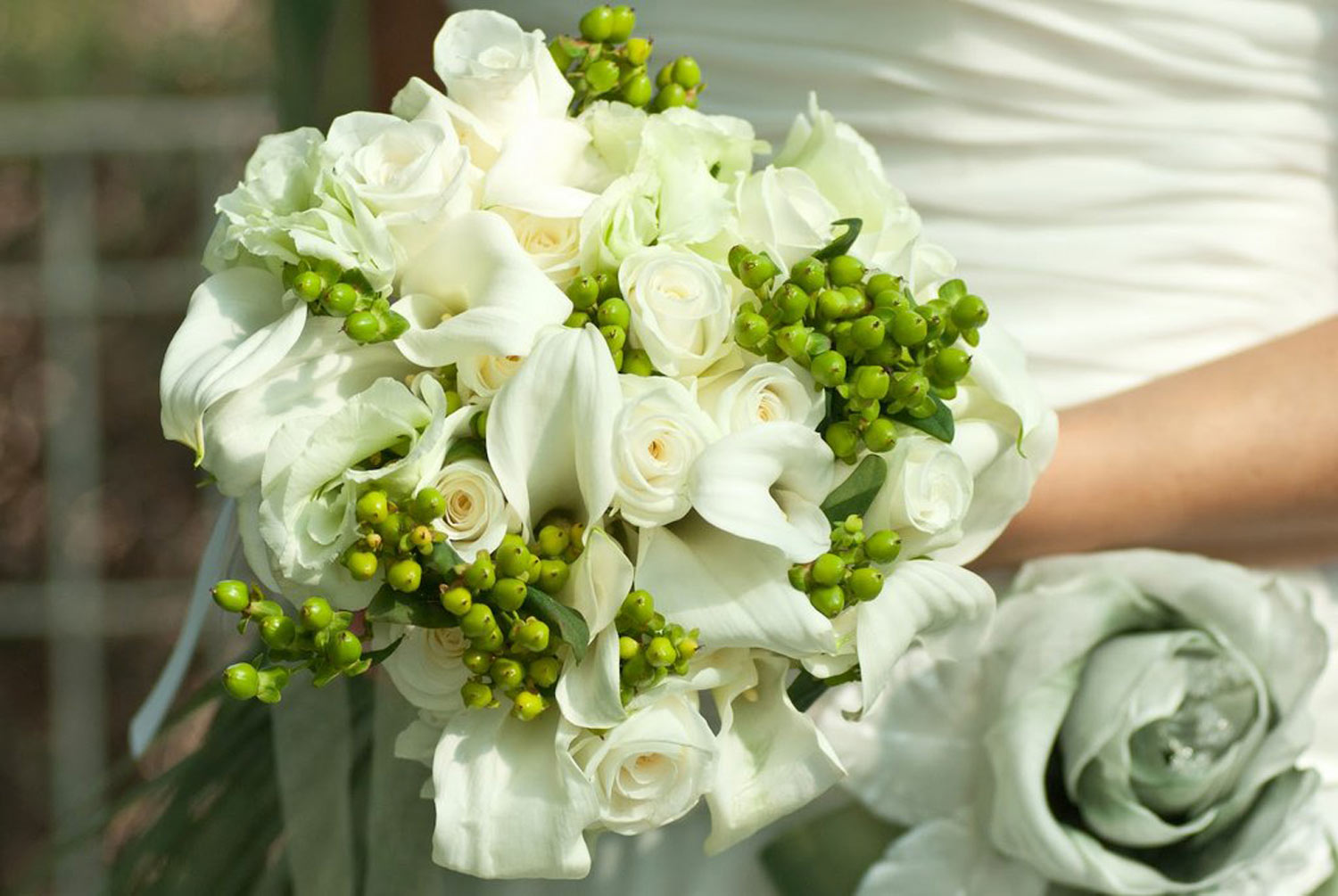 bouquet da sposa bianco e verde