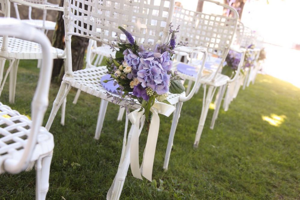 Flower arrangement with hydrangeas for ceremony in garden