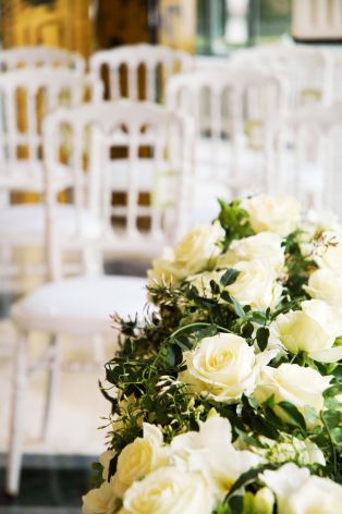 Civil ceremony on Lake Maggiore: floral decorations created by Giuseppina Comoli