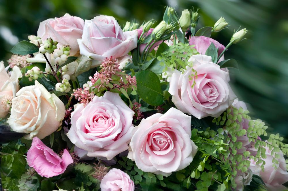 Floral decorations for a wedding on Lake Maggiore: Giuseppina Comoli