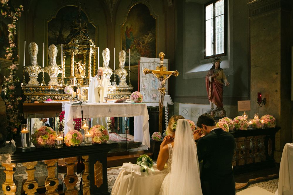 Allestimento in chiesa, Isola Pescatori