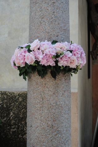 Garland on Isola Pescatori, Lake Maggiore