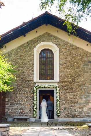 A wedding on Lake Maggiore: Floral arrangement created by Giuseppina Comoli