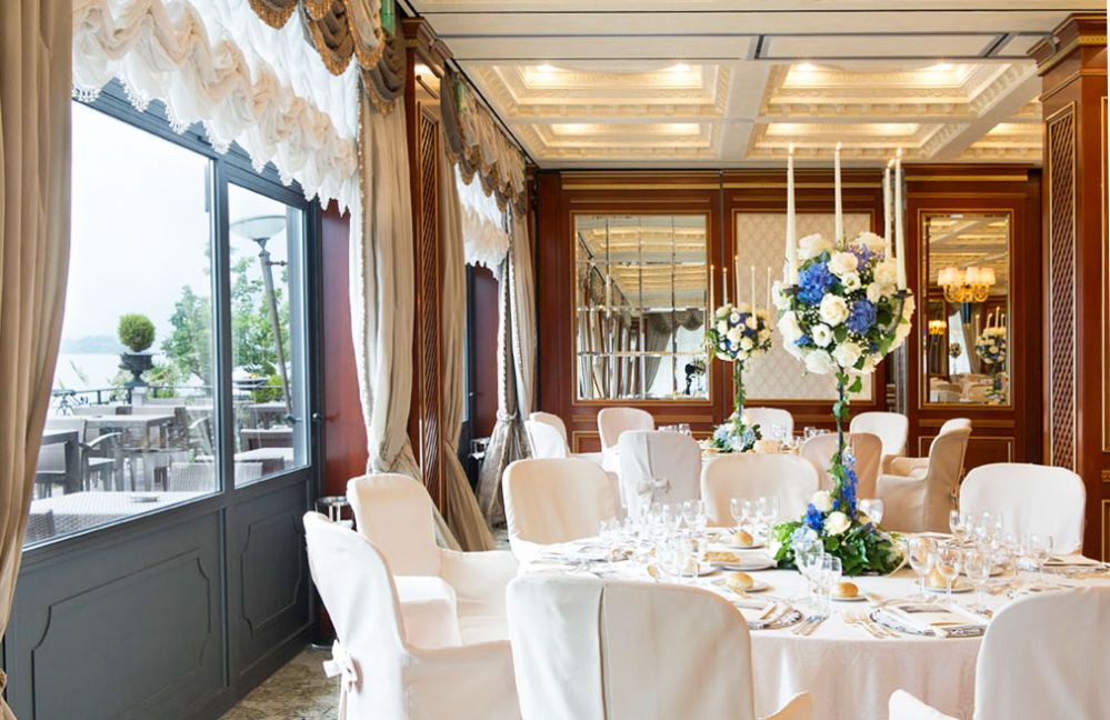 Floral Arrangement for the reception on Lake Maggiore by Giuseppina Comoli