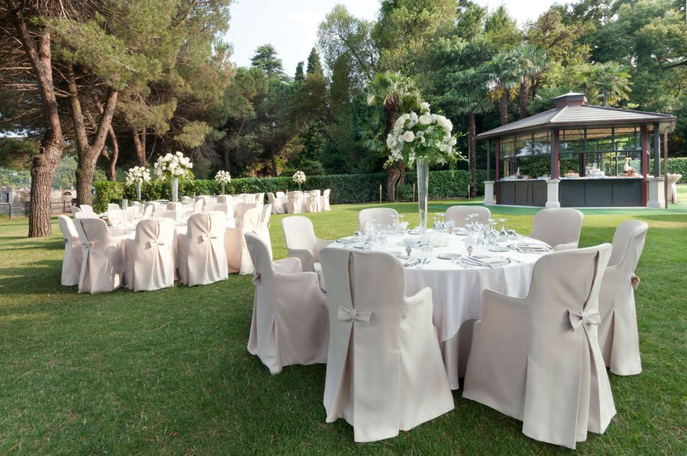 Floral arrangement for a reception on Lake Maggiore By Giuseppina Comoli